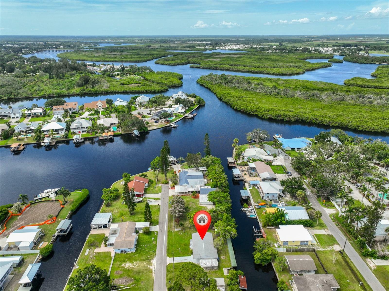 Property Photo: 106 W North Branch Road FL 33570
