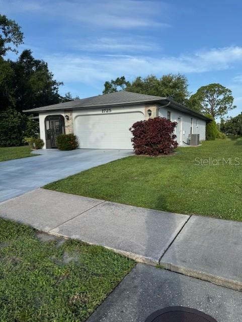Property Photo: 1725 Briar Creek Lane FL 34235