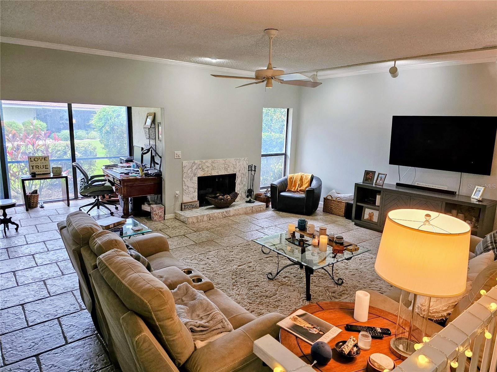 Property Photo: 4870 Kestral Park Circle 14 FL 34231