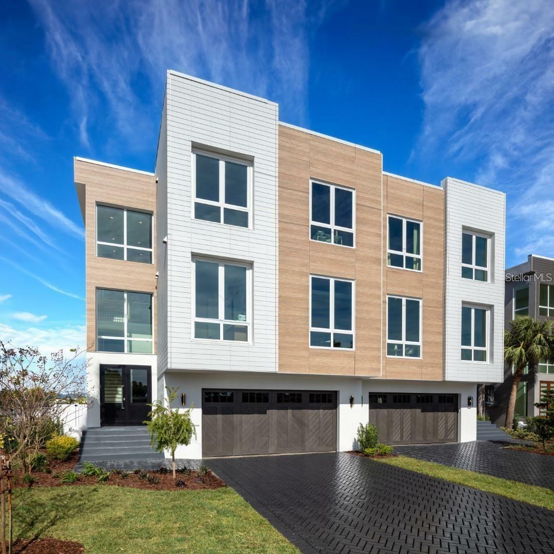Property Photo: 322 Capri Boulevard FL 33706