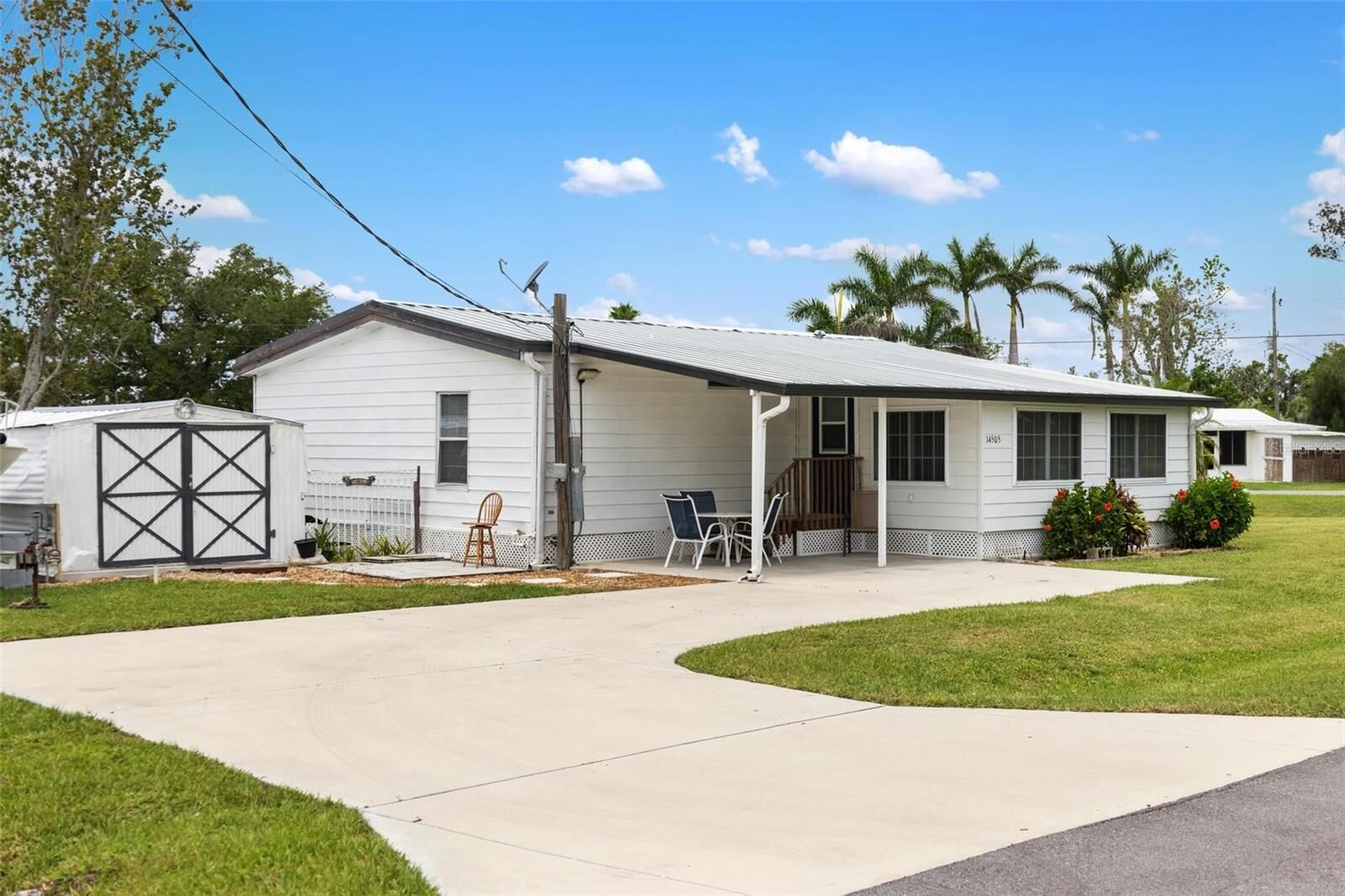 Property Photo:  14505 Frizzell Road  FL 33953 