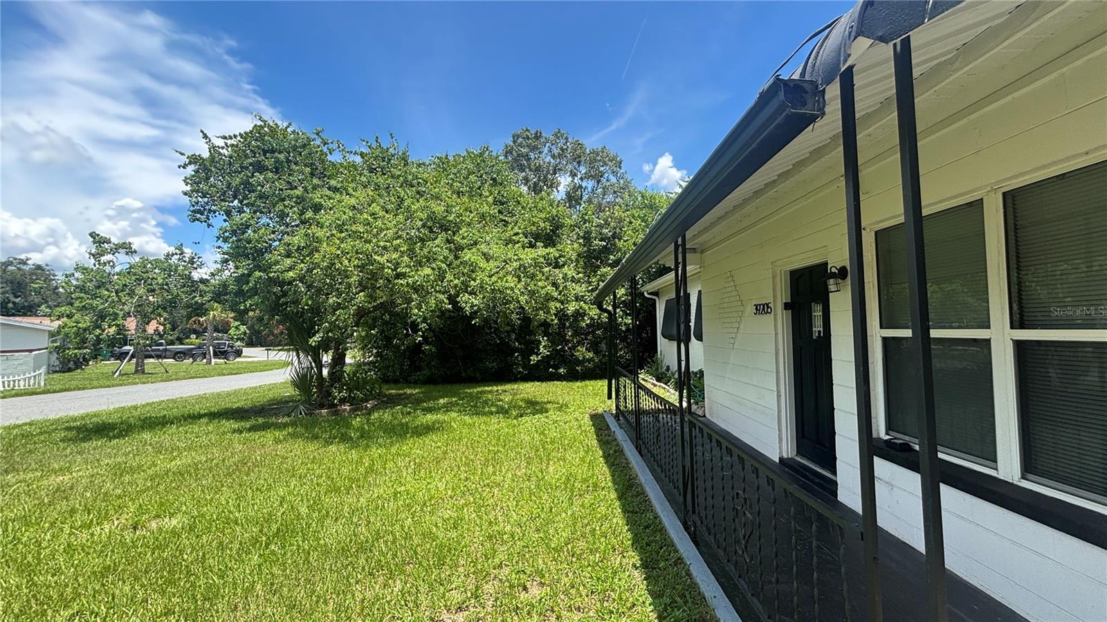 Property Photo: 39205 Park Drive FL 33542