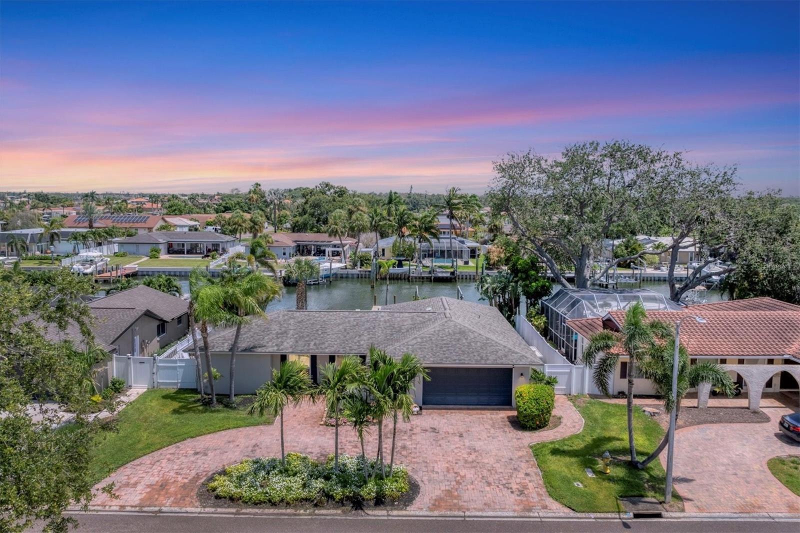 Property Photo: 4057 48th Avenue S FL 33711
