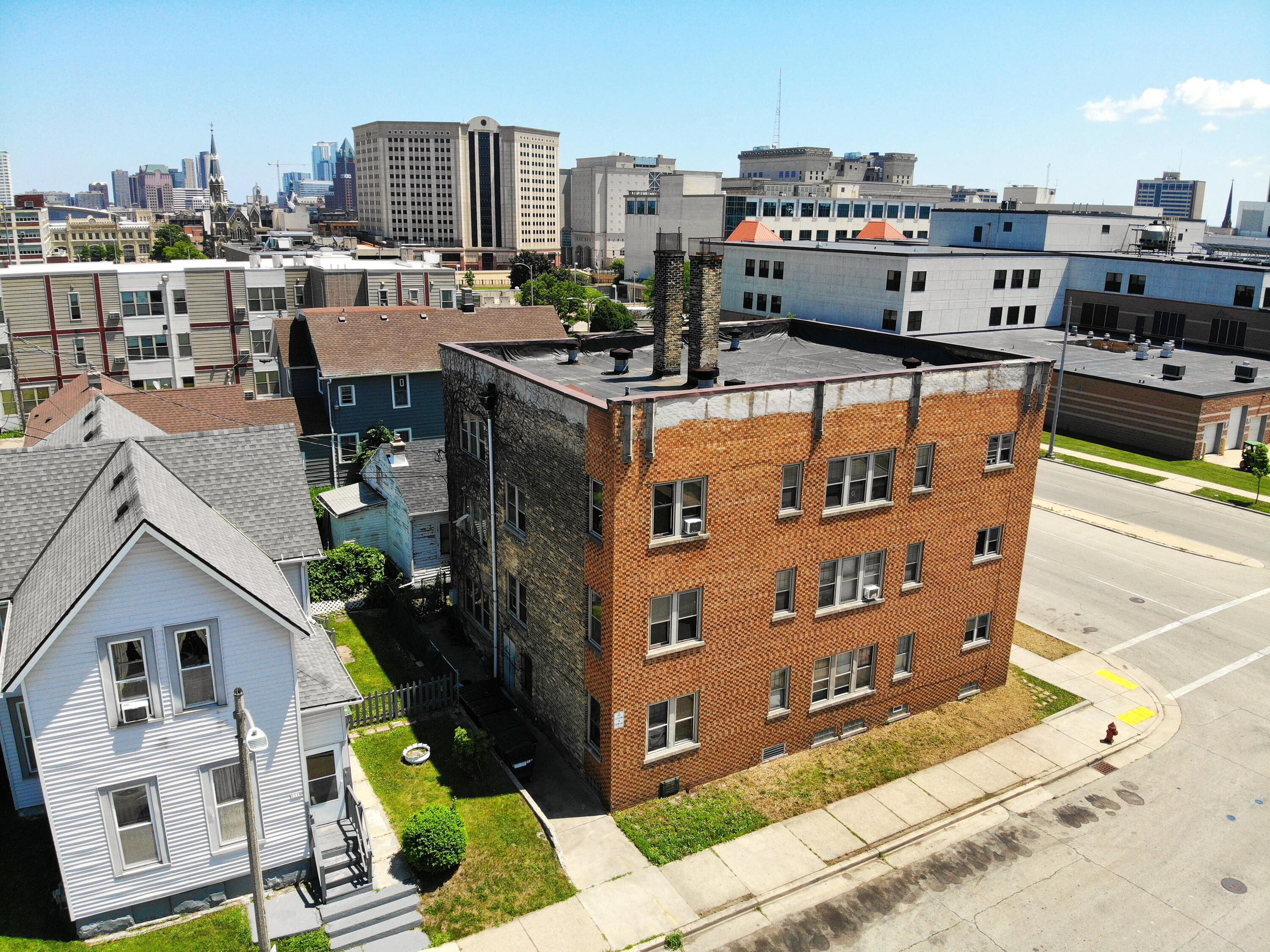Property Photo: 1242 W Highland Ave WI 53233