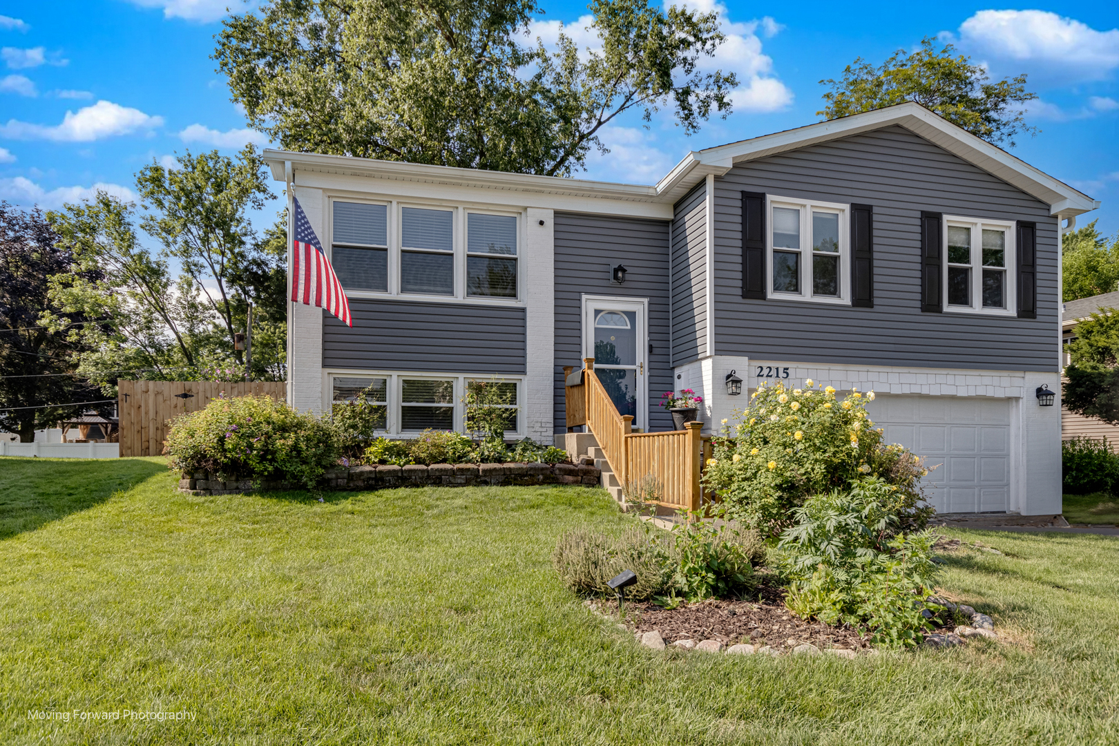 2215 Birchwood Parkway  Woodridge IL 60517 photo