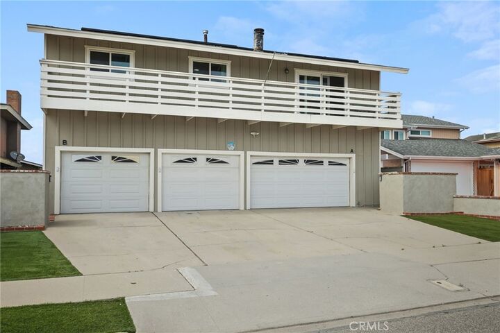 Property Photo:  4941 Catamaran Street  CA 93035 