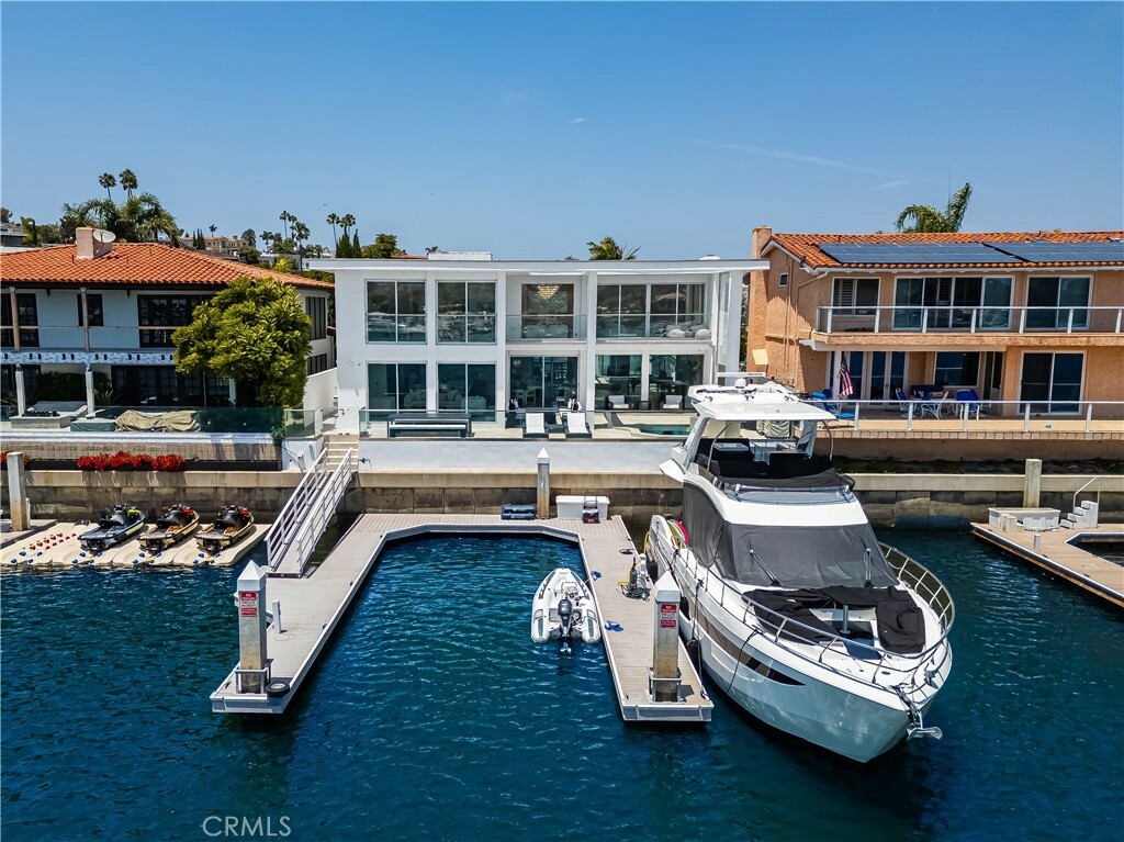Property Photo: 323 Morning Star Lane CA 92660