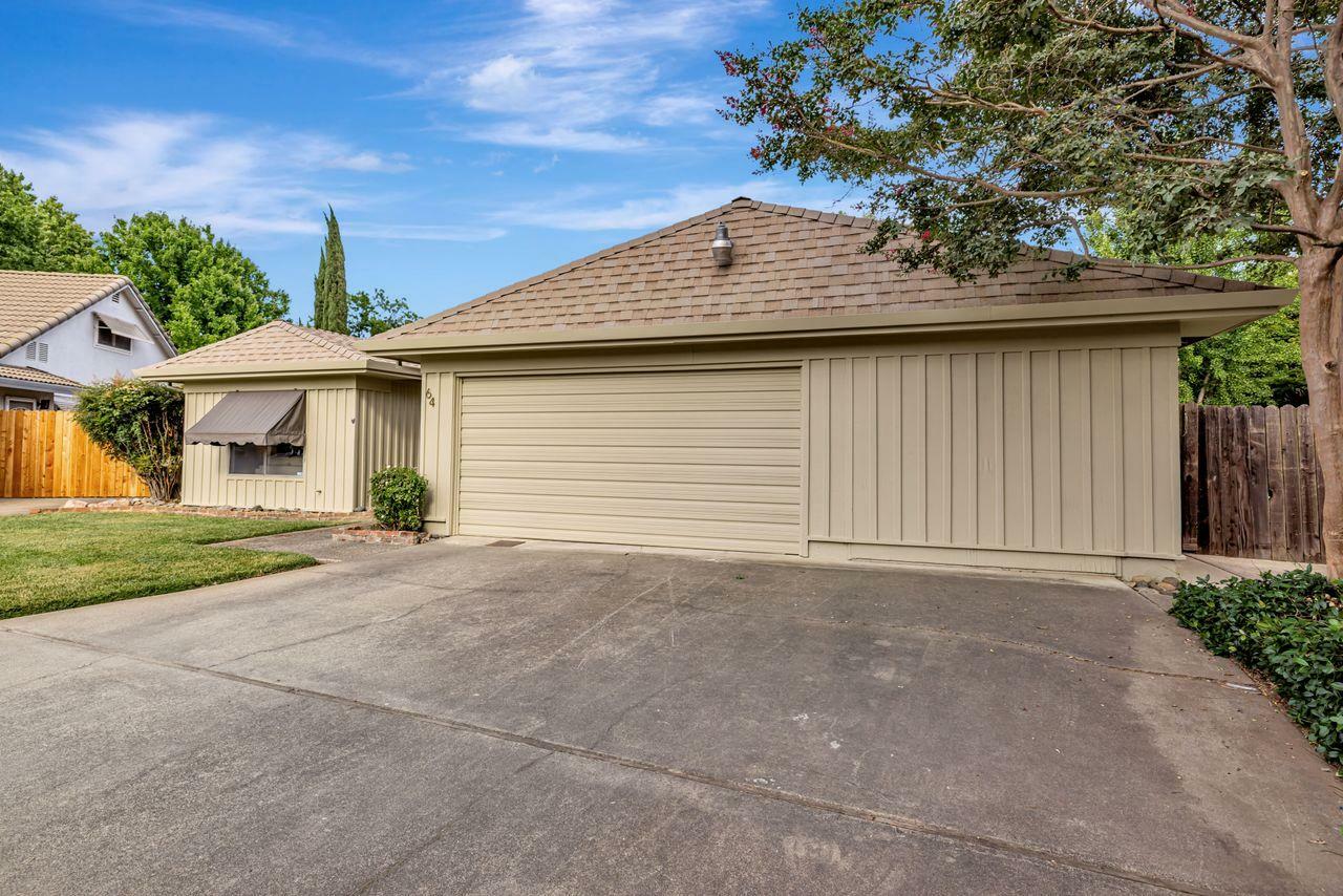 Property Photo: 64 Lido Circle CA 95826