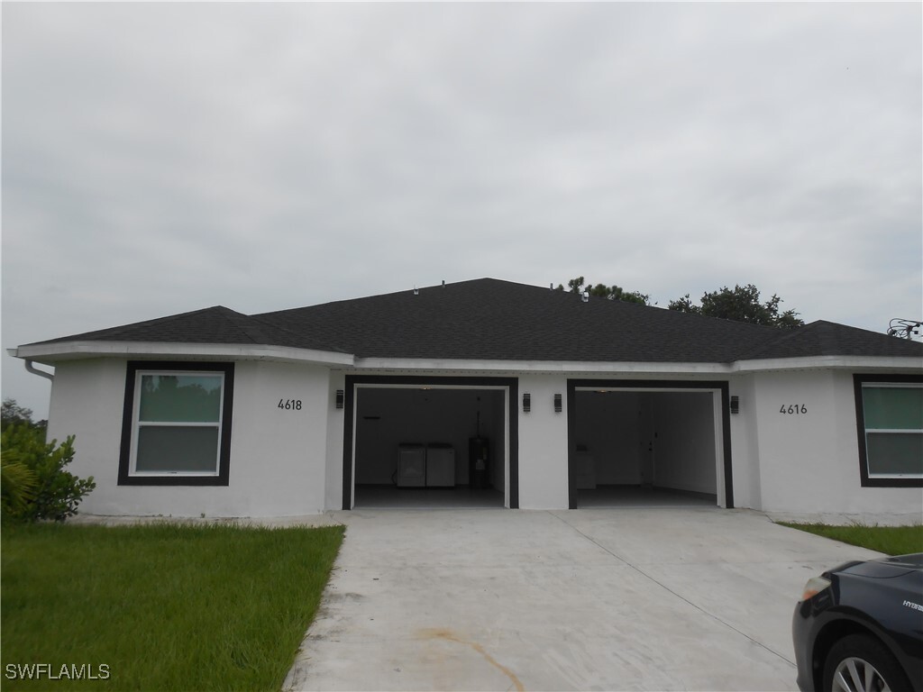 Property Photo: 4616/4618 15th Street SW FL 33973