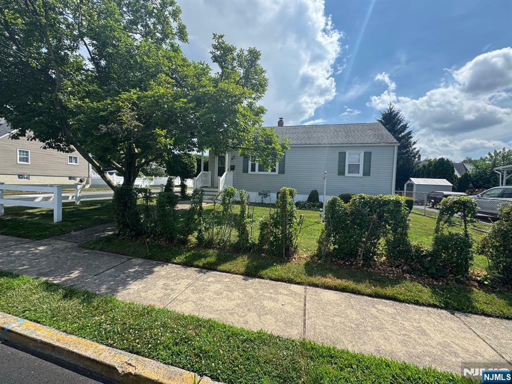 84 Chestnut Street  Lodi NJ 07644 photo
