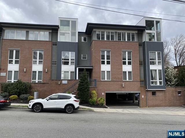 Property Photo:  255 Laird Avenue 5  NJ 07010 