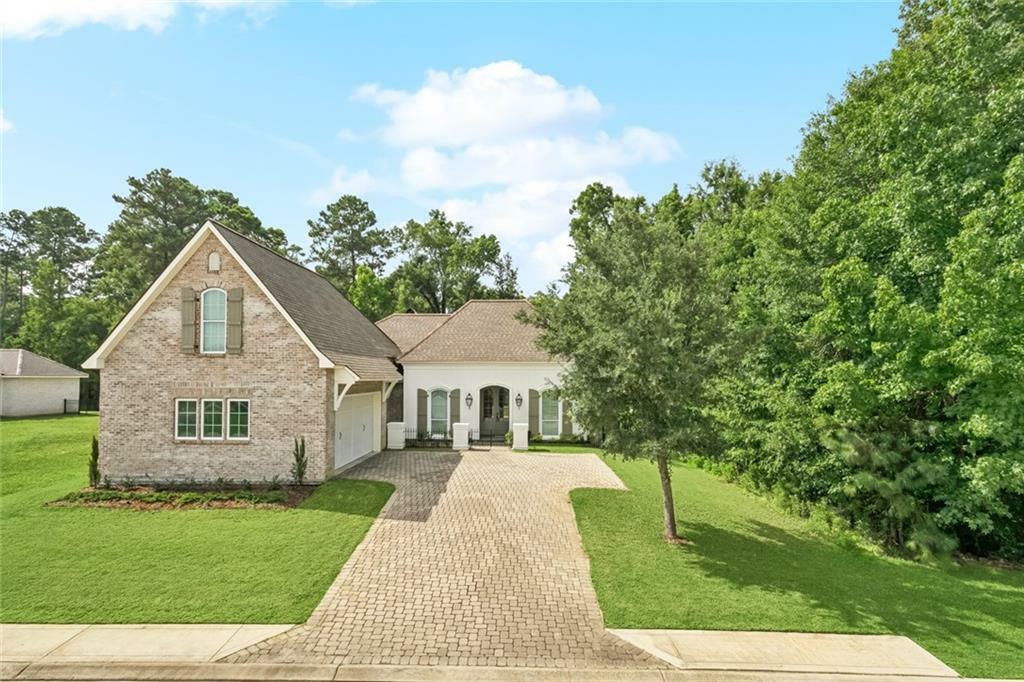 Property Photo: 504 N Corniche Du Lac Drive LA 70433