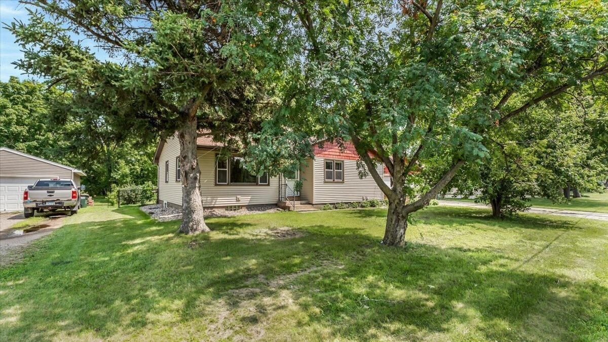 Property Photo: 167 Poplar Avenue N MN 55302