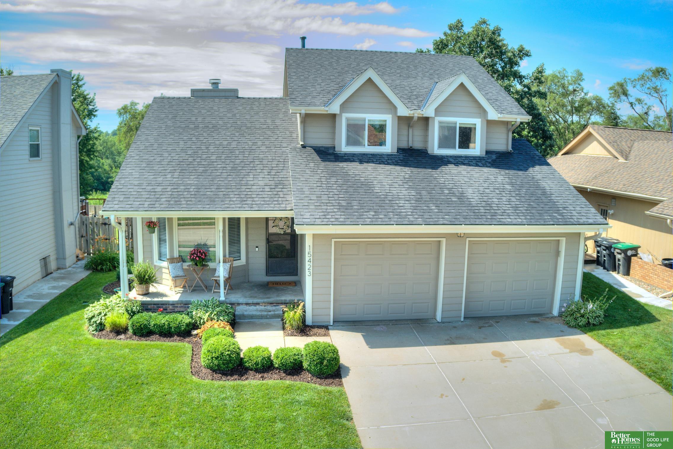 Property Photo: 15423 Howe Street NE 68144
