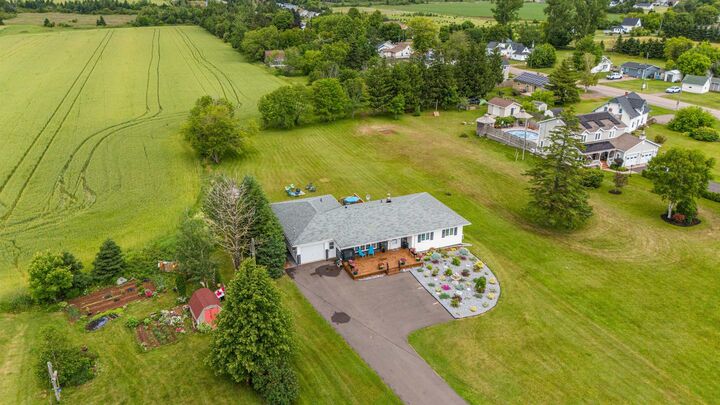Property Photo: 37 Lady Slipper Drive North PE C0B 1T0