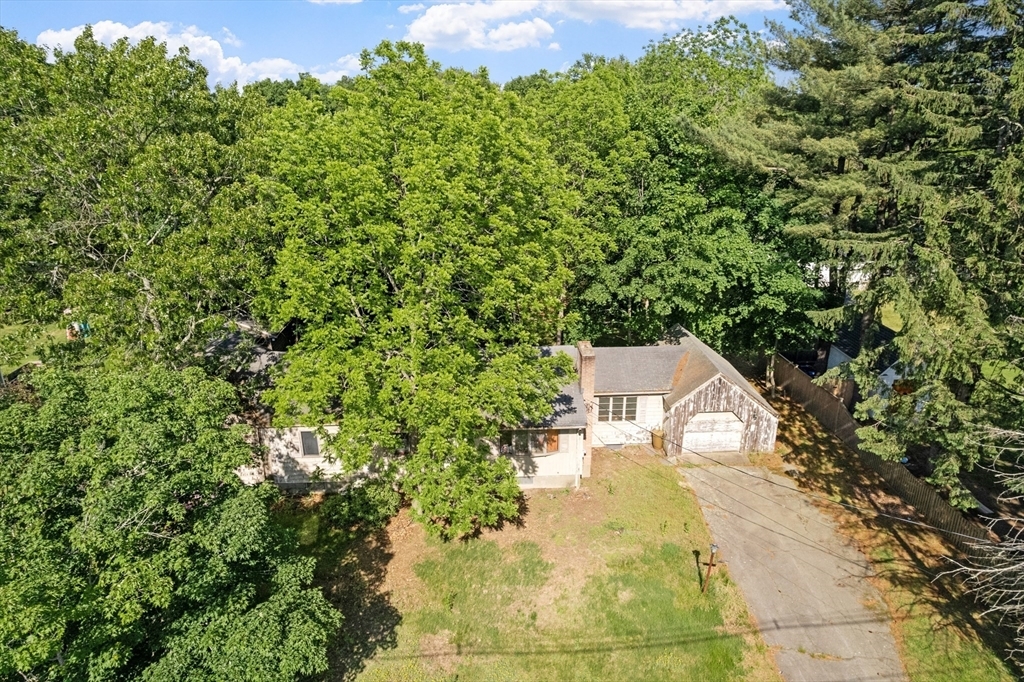 Property Photo:  296 Old Bedford Rd  MA 01742 