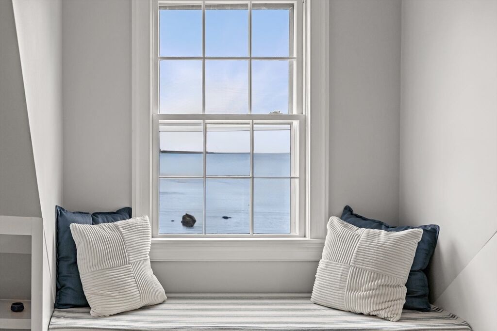 Property Photo:  3 Circle Street 3  MA 01945 