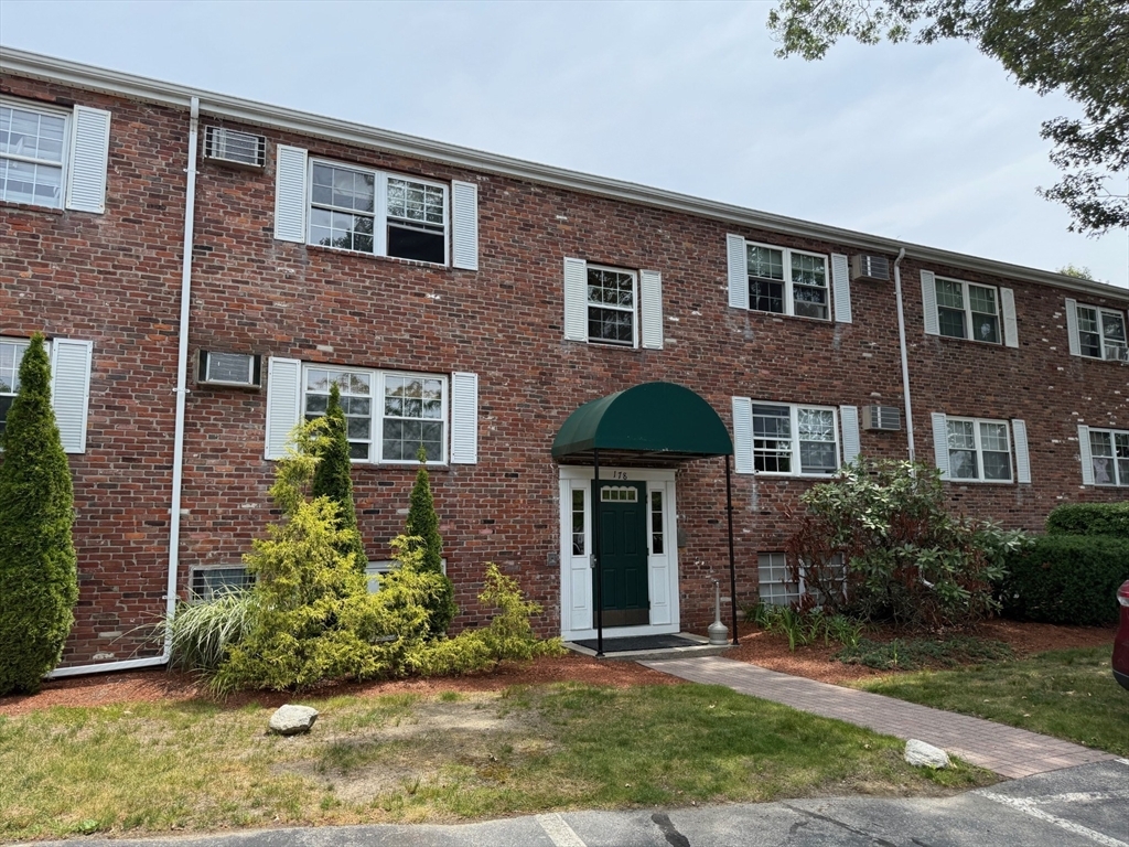 Property Photo: 178 Boston Post Rd E 8 MA 01752