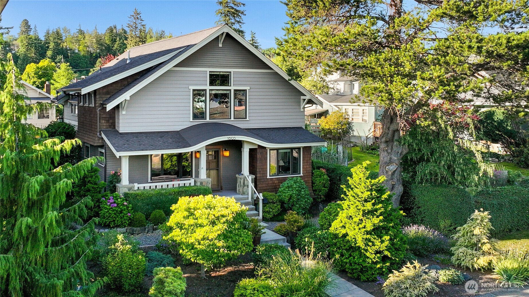Property Photo: 1605 Donovan Avenue WA 98225