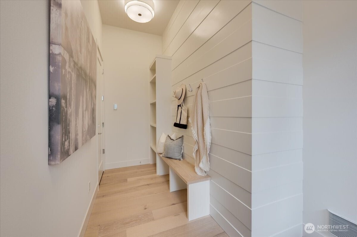 Property Photo:  13542  39th Avenue NE A  WA 98125 