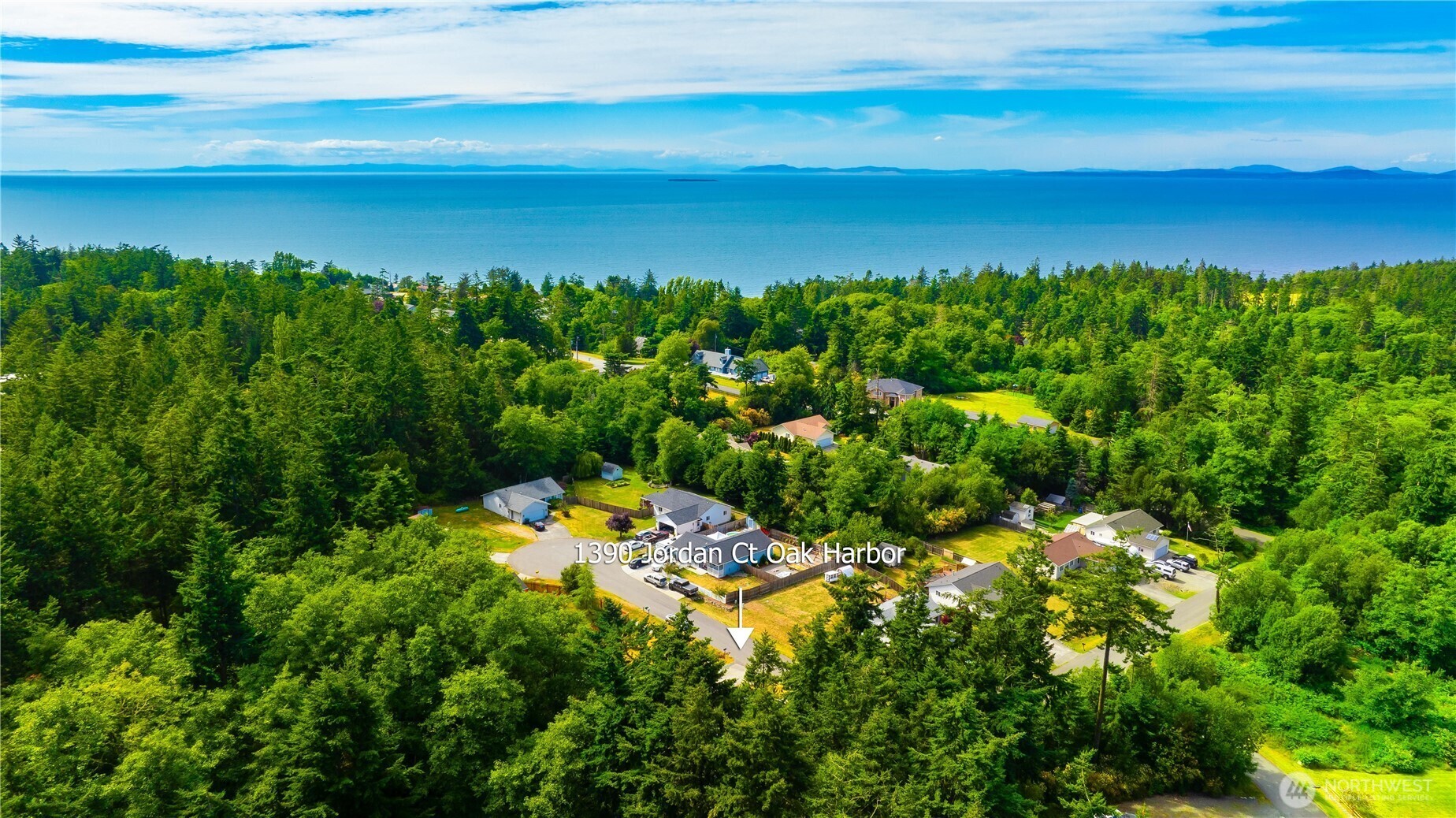 Property Photo: 1390 Jordan Court WA 98277