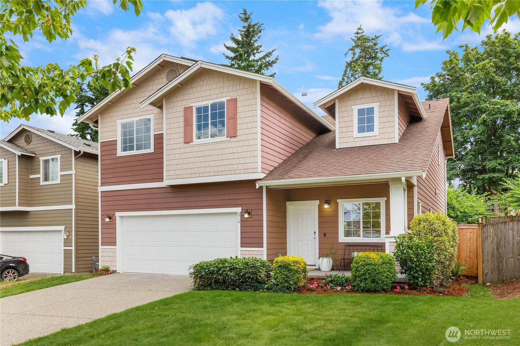 214  202nd Place SW  Lynnwood WA 98036 photo