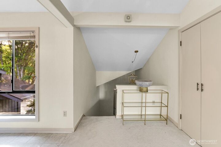 Property Photo: 1541 NE 143rd Street H5 WA 98125