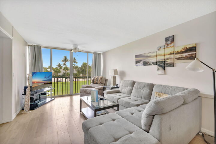 Property Photo: 2400 S Ocean Drive 722 FL 34949