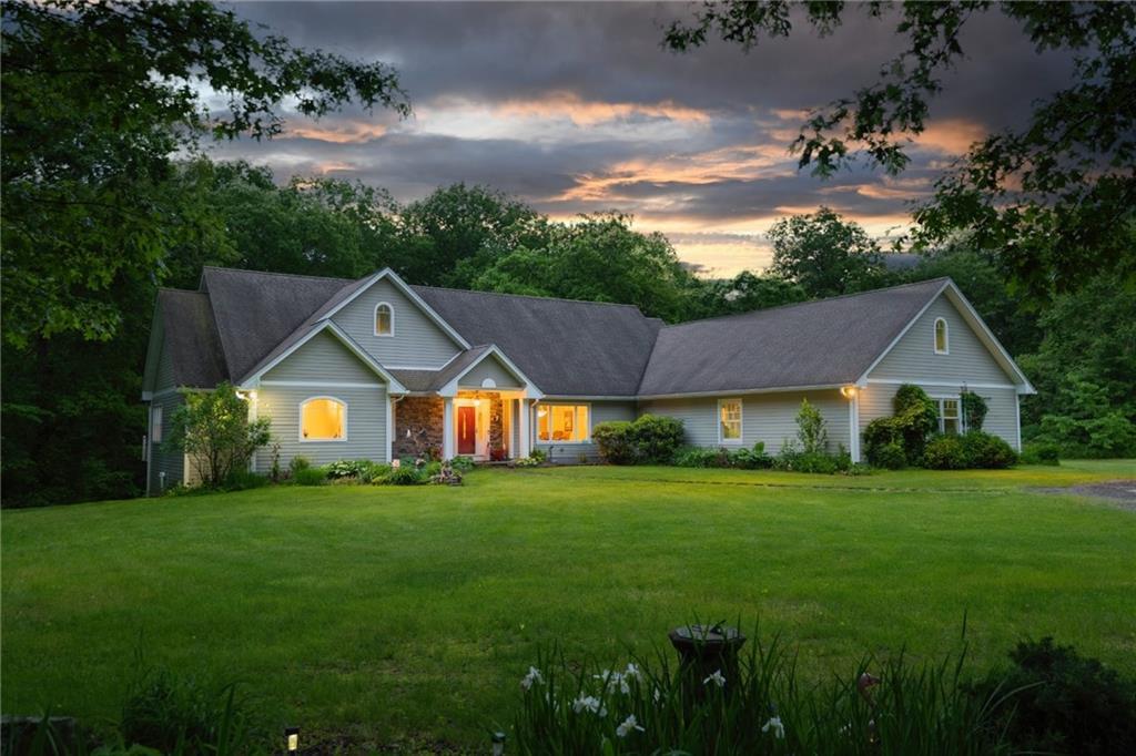 789 Natick Avenue  Cranston RI 02921 photo