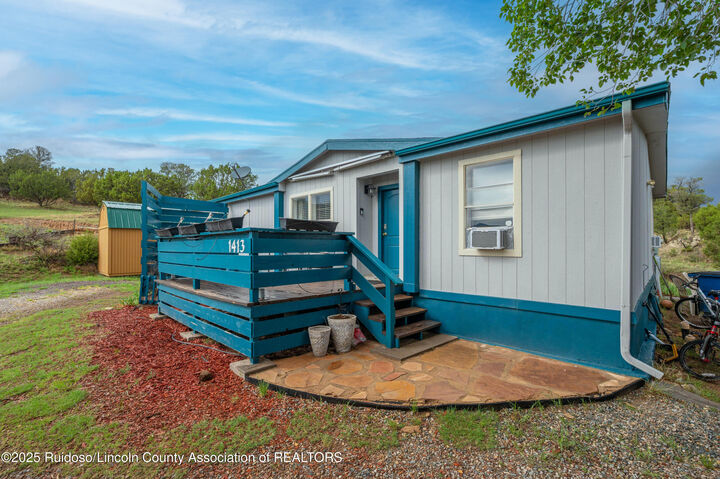 Property Photo: 1413 Little Big Horn Rd NM 88312