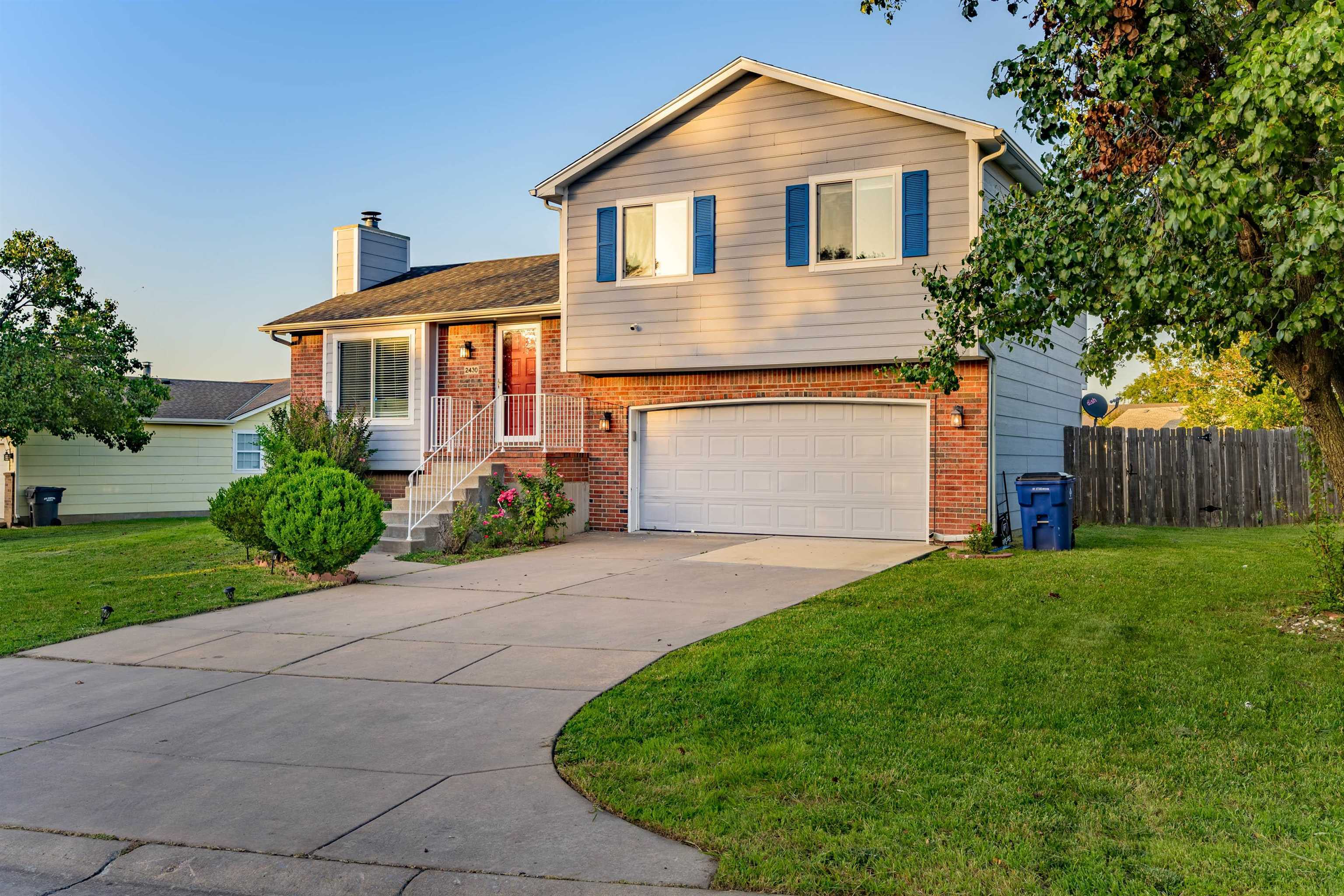 Property Photo: 2430 N Old Manor Rd KS 67220-4044