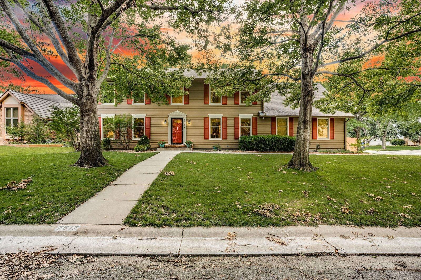 Property Photo: 7517 E Oxford Ct KS 67226
