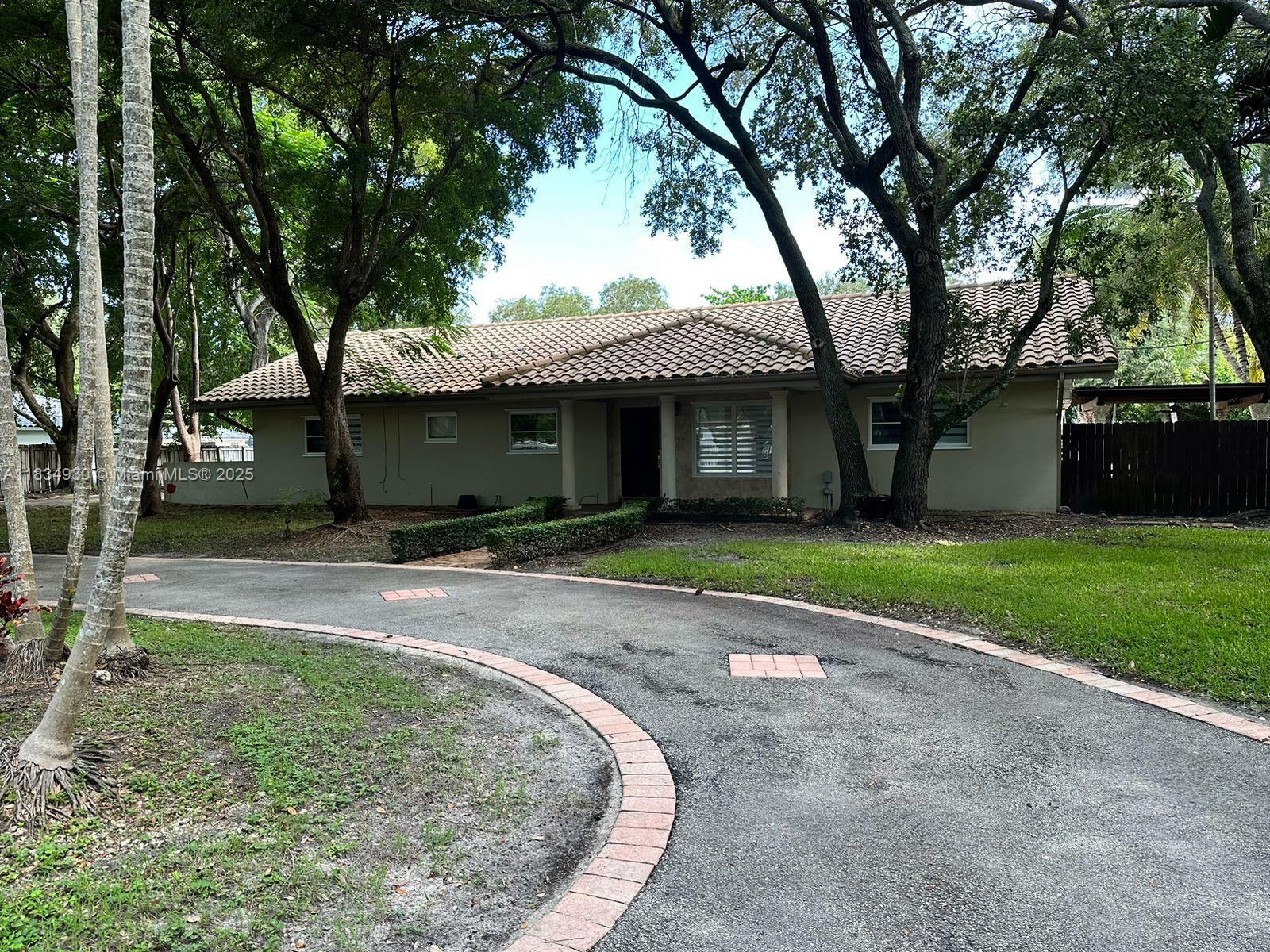 Property Photo: 8755 SW 96th St FL 33176