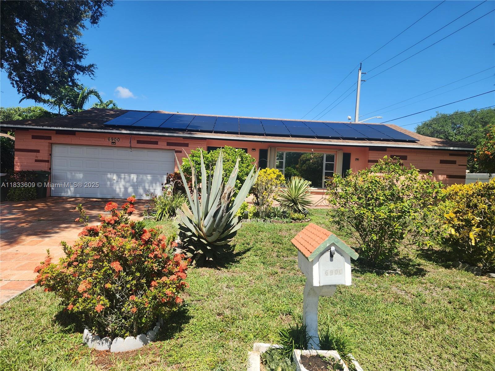 6900 NW 94th Ave  Tamarac FL 33321 photo