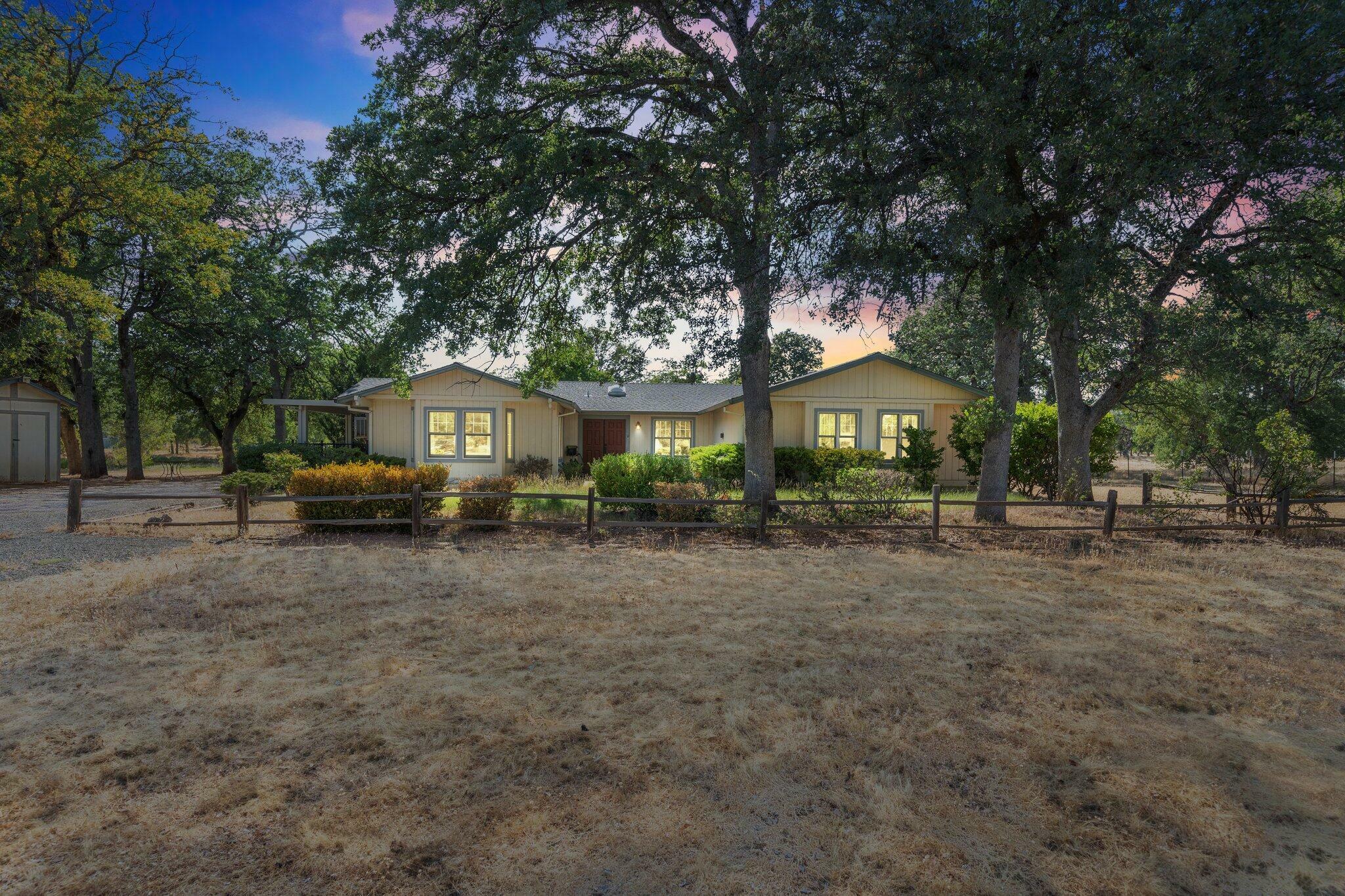 9878 Logan Road  Redding CA 96003 photo