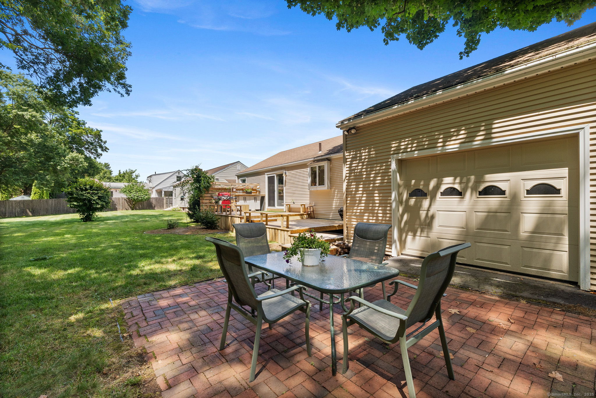 Property Photo:  53 Lydall Road  CT 06118 