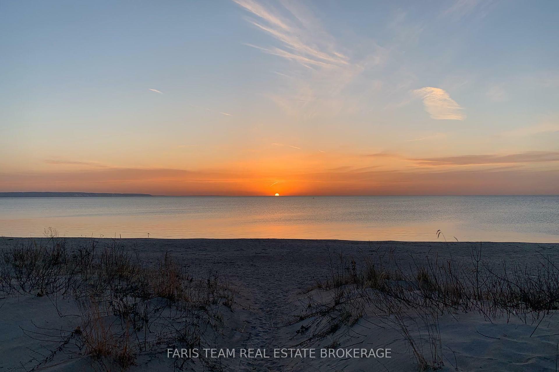 Property Photo: 805 Eastdale Drive ON L9Z 2R5