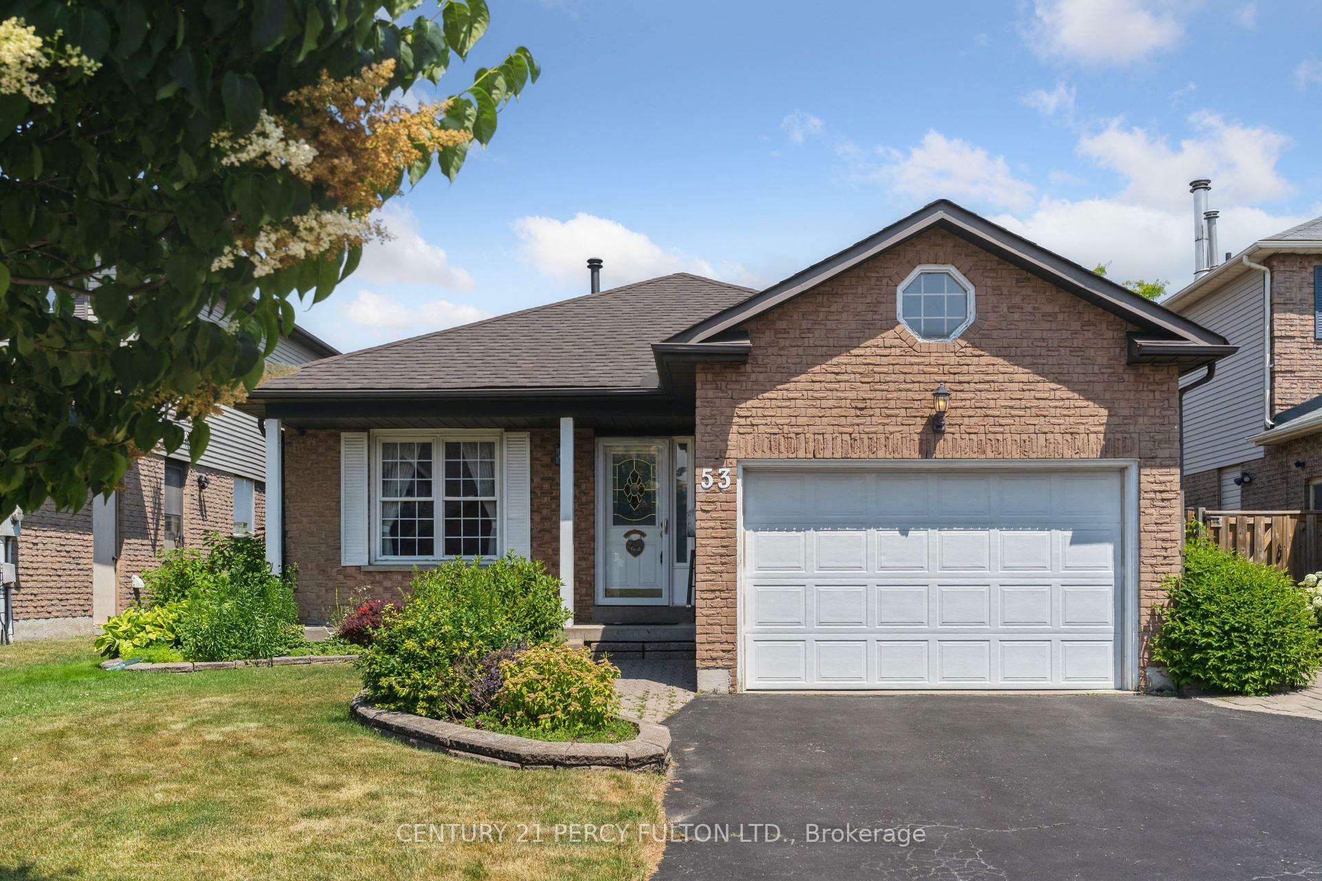 Property Photo: 53 Sandringham Drive ON L1E 1X2