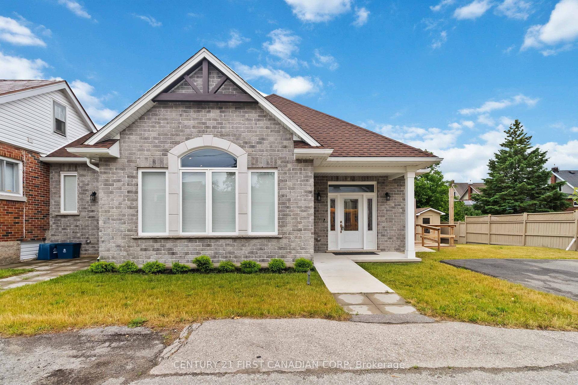Property Photo: 310 St Paul Avenue ON N3R 4M8
