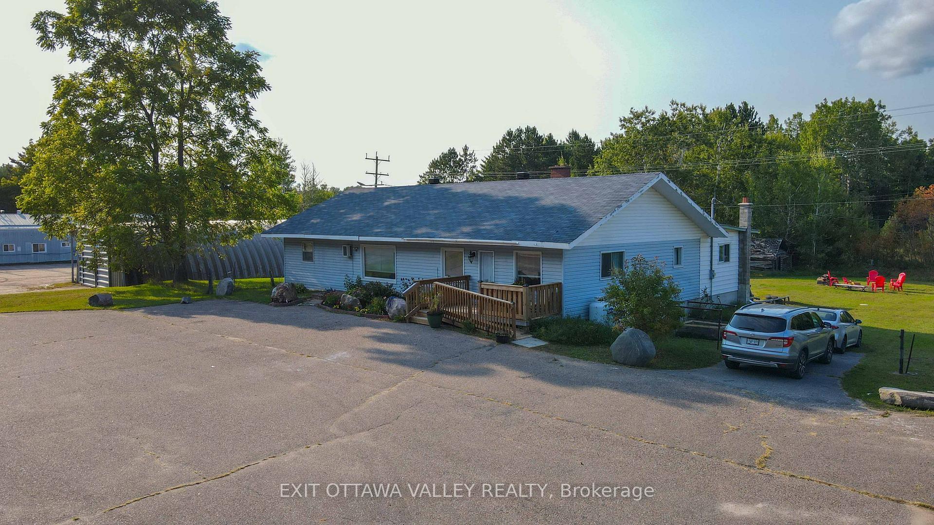 Property Photo: 16358 Highway 60 Highway ON K0J 2A0