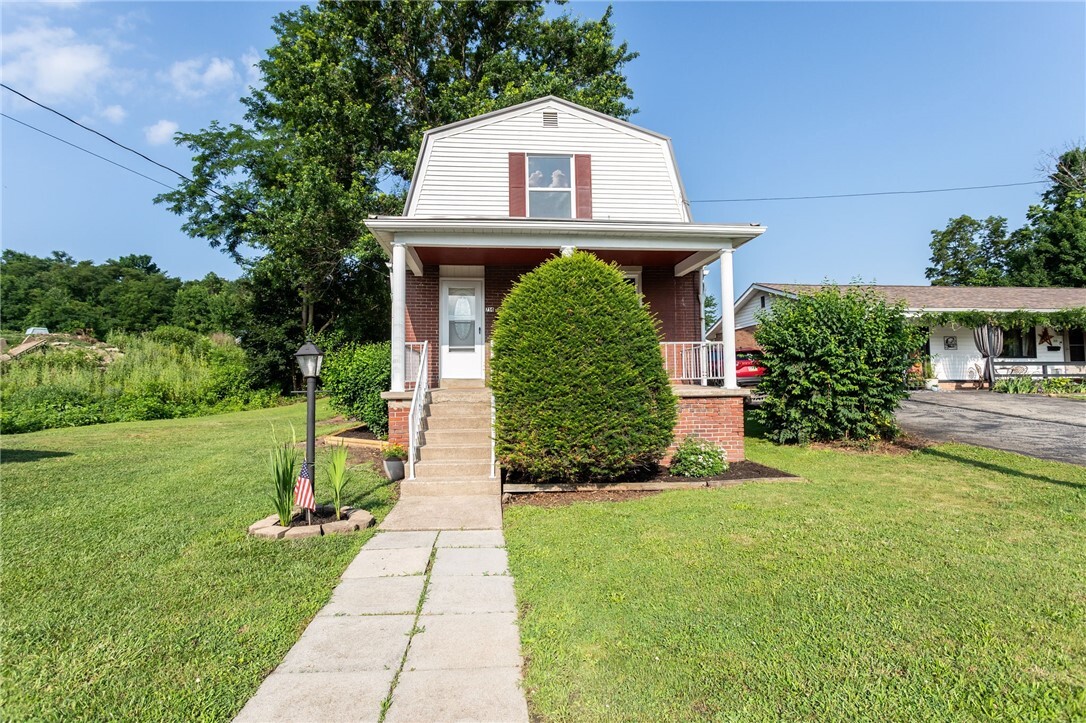 Property Photo: 714 S 11th St PA 15425