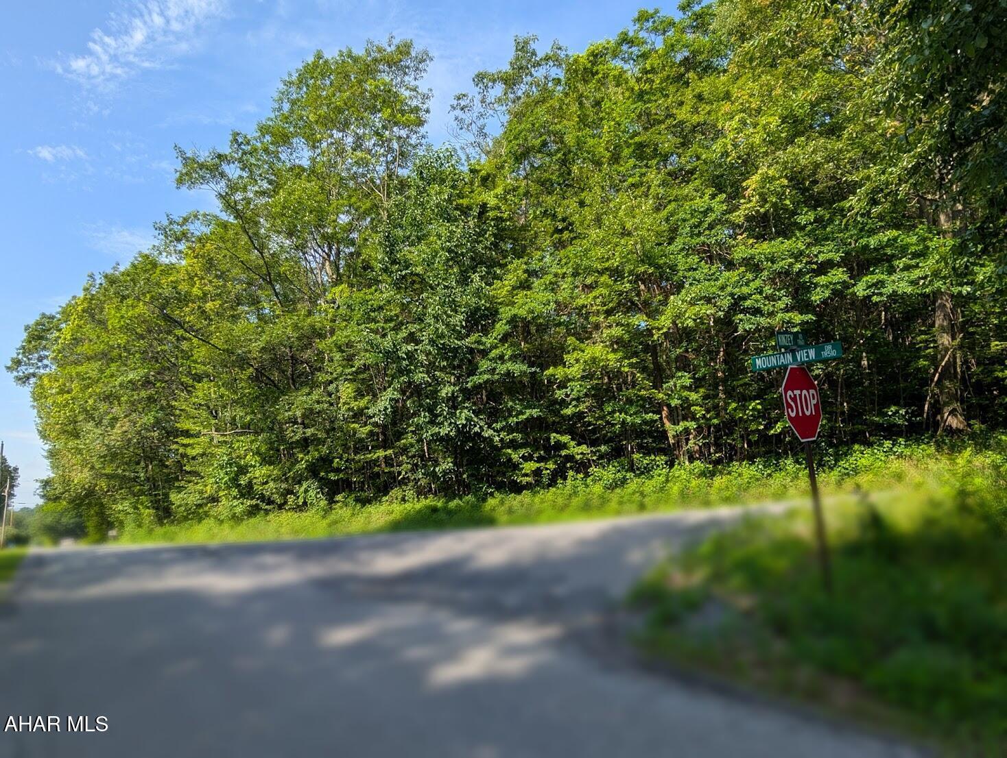 Property Photo: 752 Mountain View Road PA 15559