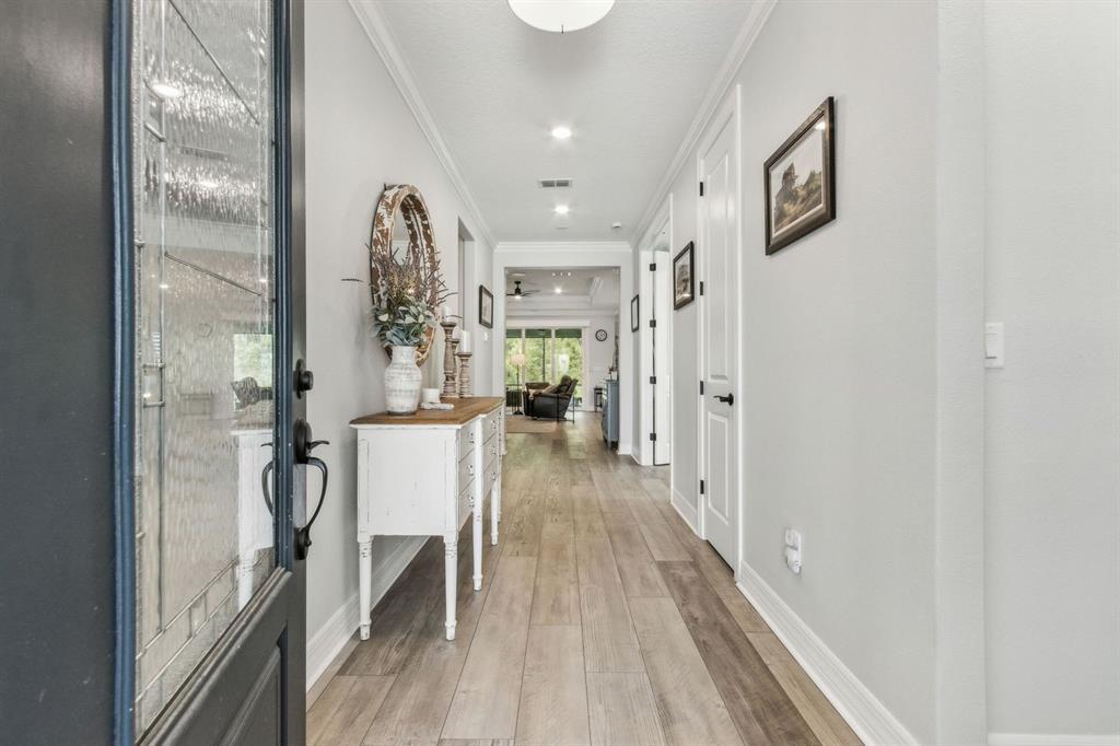 Property Photo: 832 Continuum Loop FL 32097