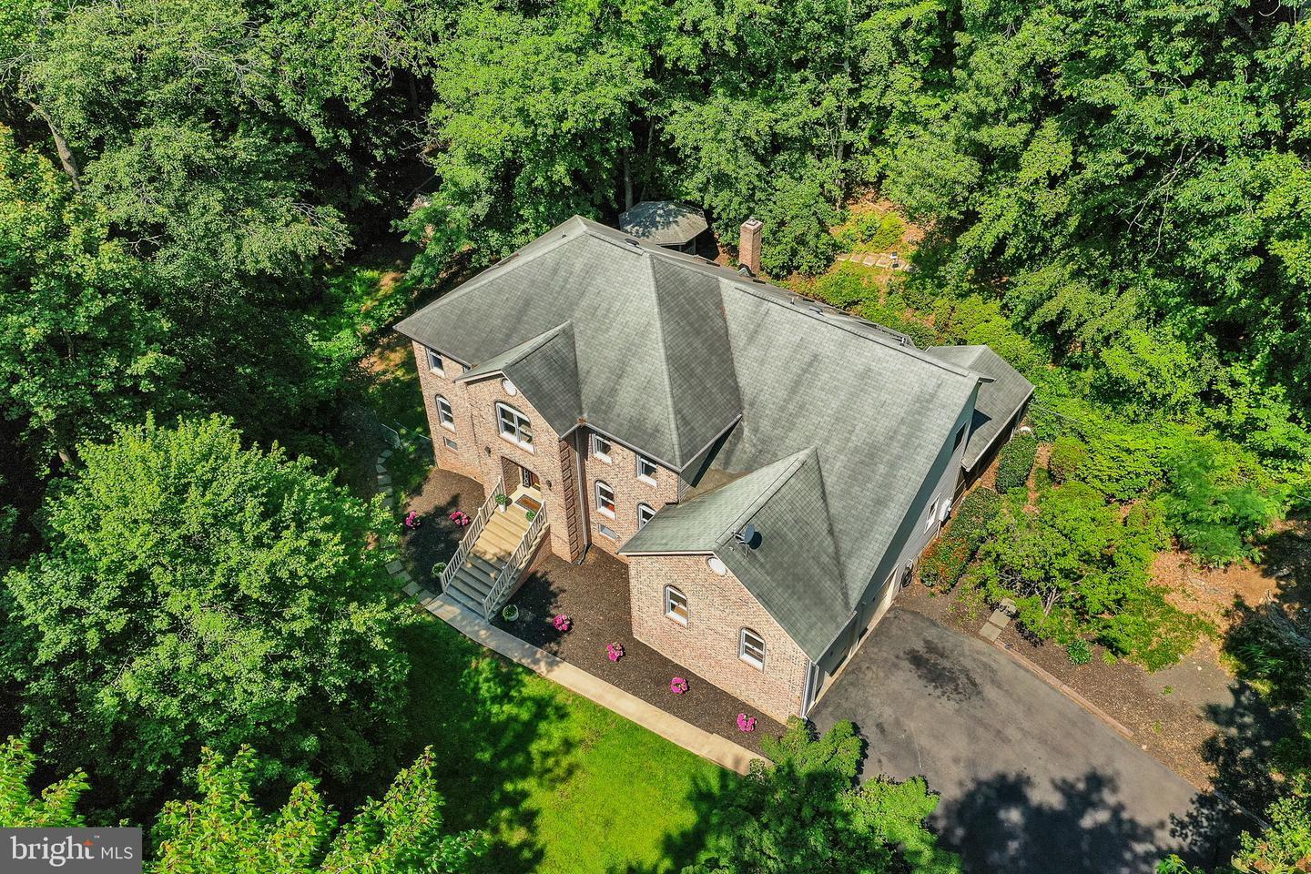Property Photo: 104 Dent Road VA 22554