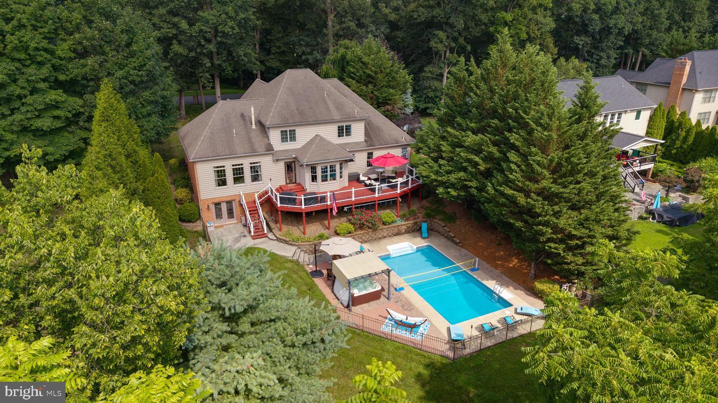 2651 Castlegreen Drive  Greencastle PA 17225 photo