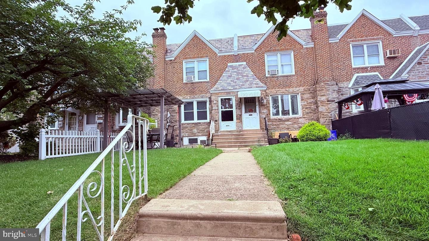 Property Photo: 3307 Shelmire Avenue PA 19136