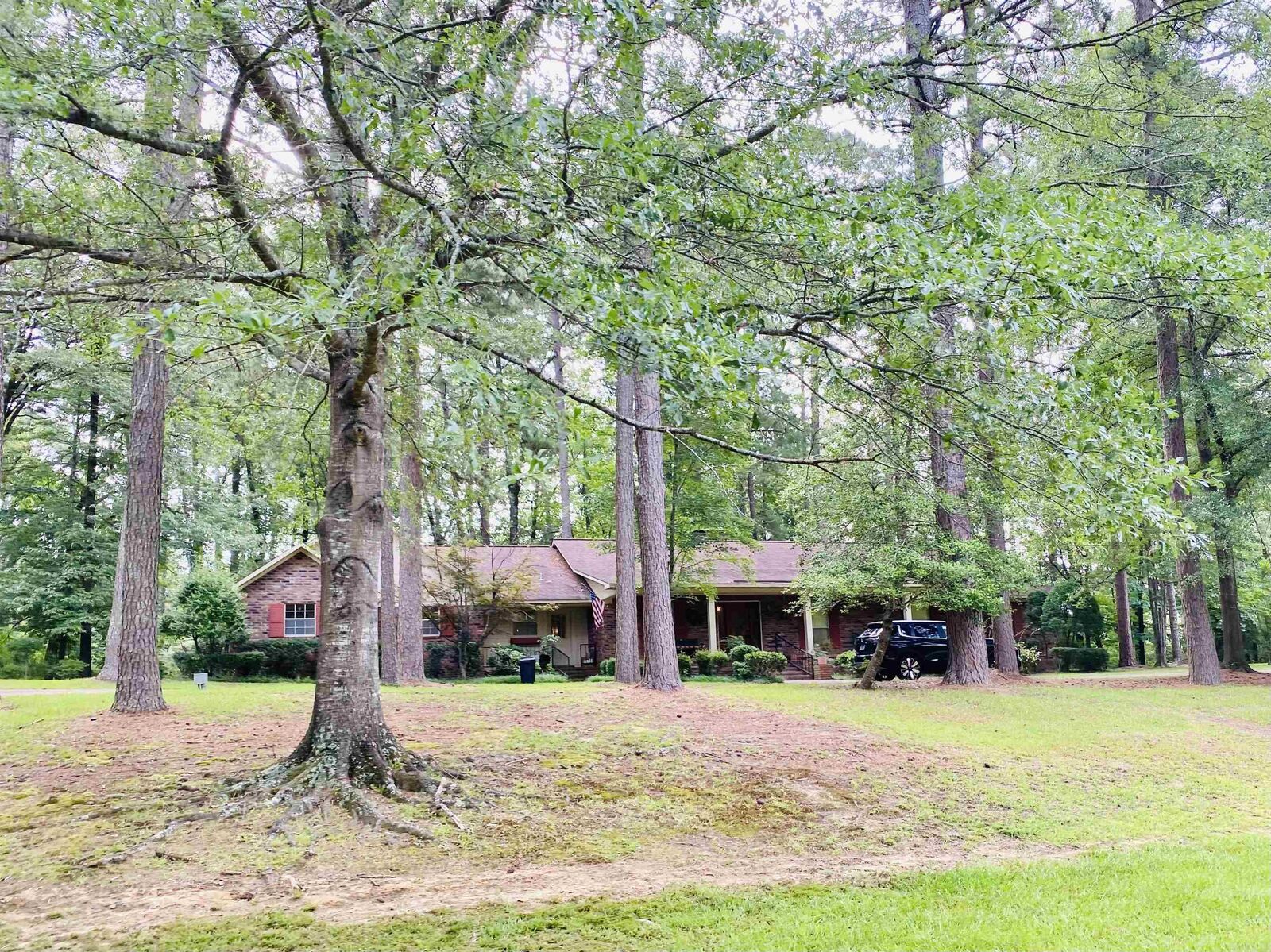 Property Photo:  125 Emerson Place  AR 71701 