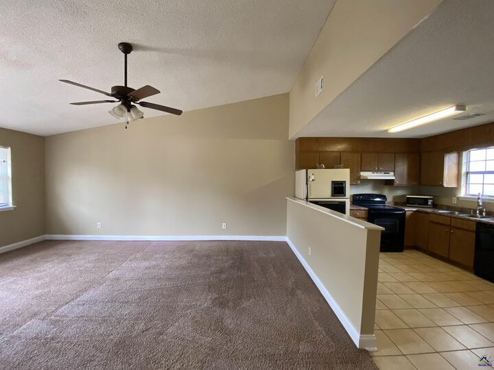 Property Photo: 428 Tallulah Trail GA 31088