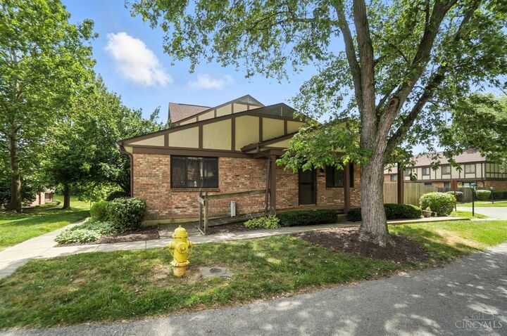 Property Photo: 7612 Thames Court OH 45069