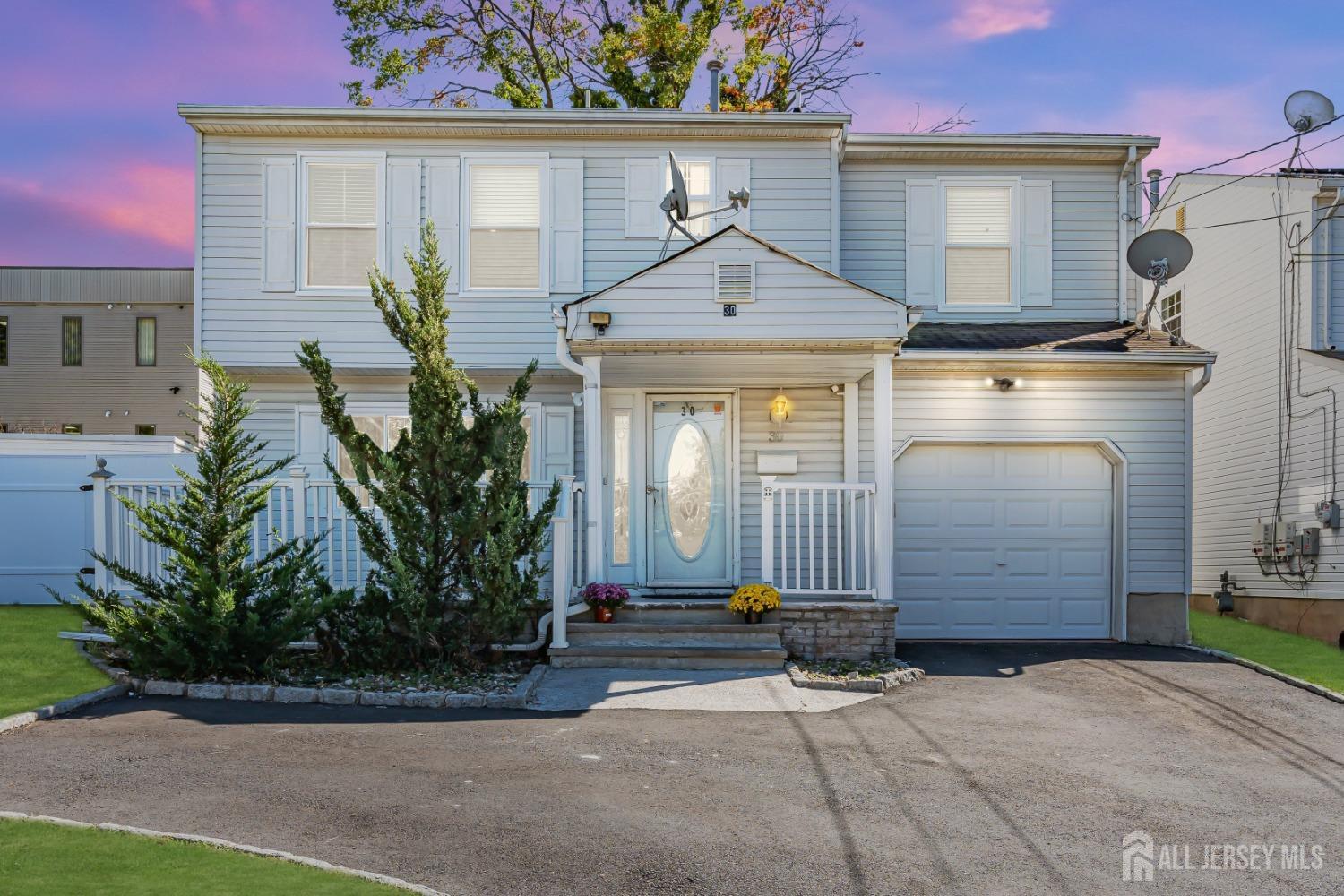 Property Photo: